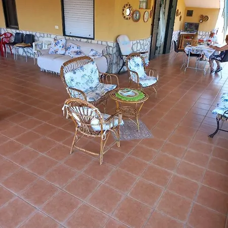 Villa Tre S 別荘 モンタッレグロ